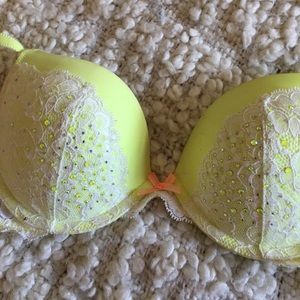 Brand new VS Dream Angels Push up